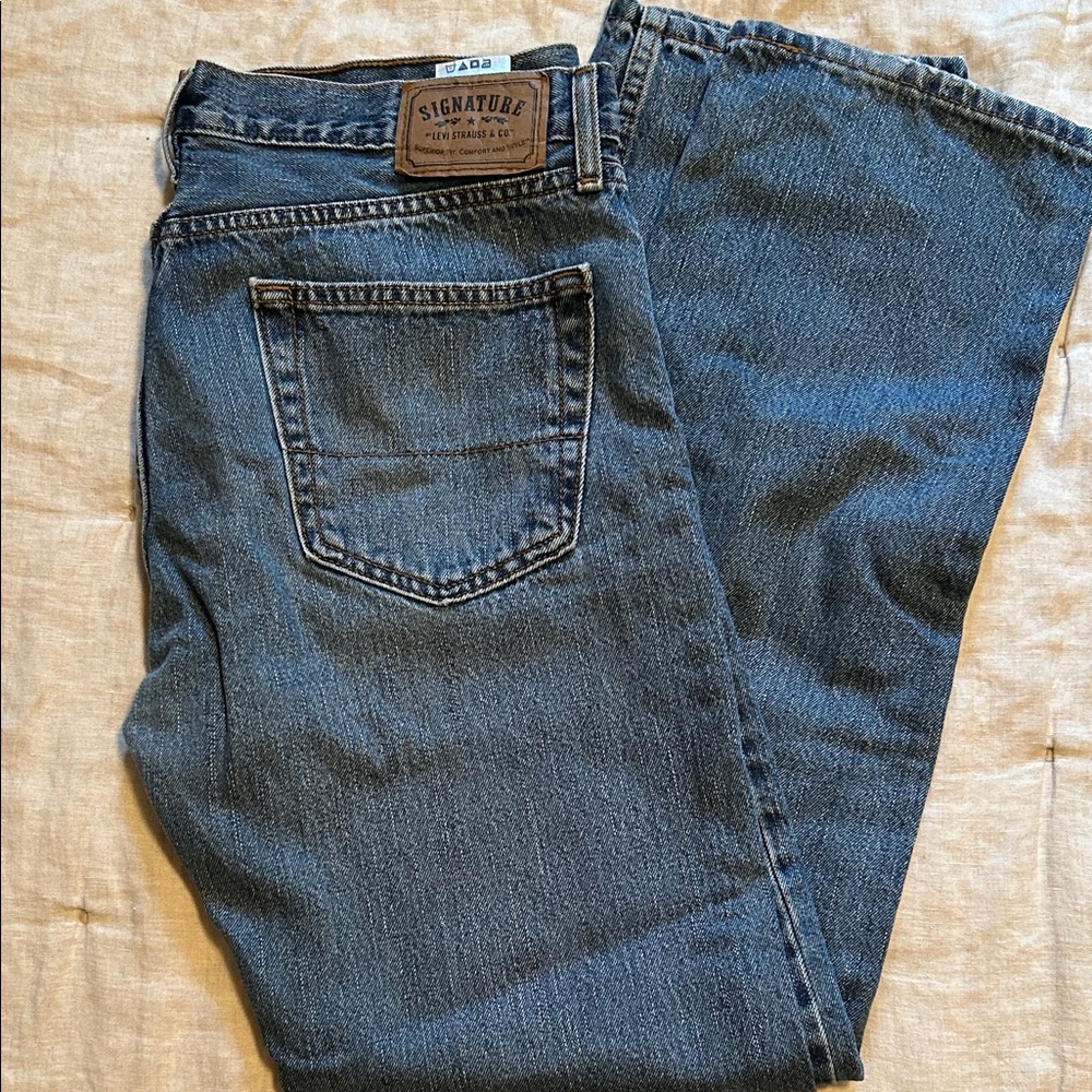Signature by Levi Strauss Blue Straight Leg Jeans